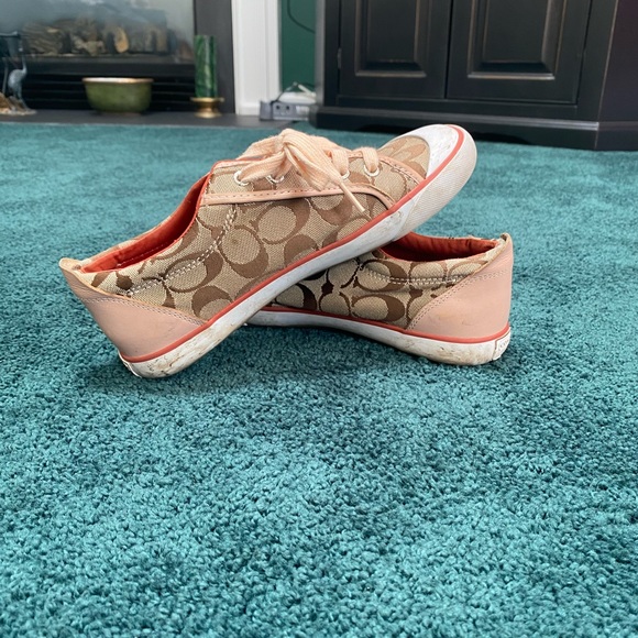 Coach shoes - Picture 3 of 3